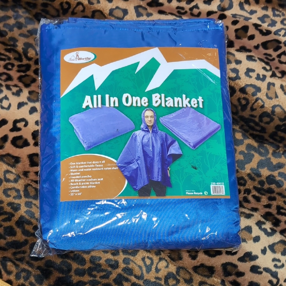 Trail-worthy All-in-one Blanket